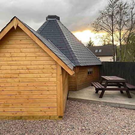 High Quality Cabin With Views Of Ben Nevis Banavie Buitenkant foto